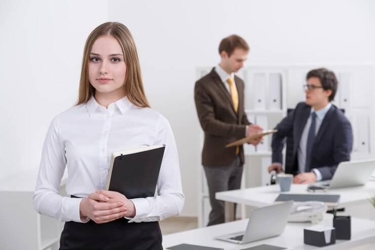 Директор по персоналу