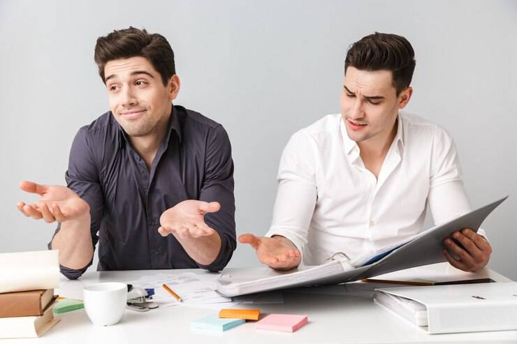 Ведущий и главный специалист: определение и отличия