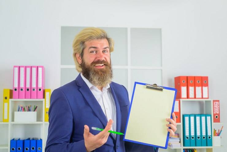 Директор предприятия: описание профессии